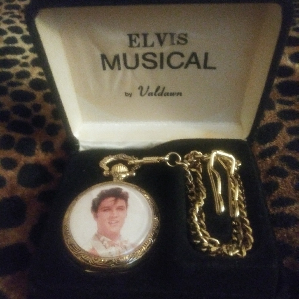 Elvis- Valdawn Pocketwatch